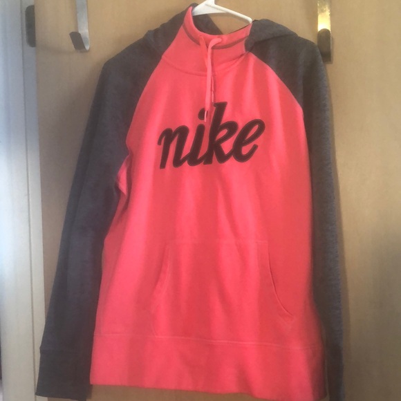 Nike Tops - Nike hoodie(371)
